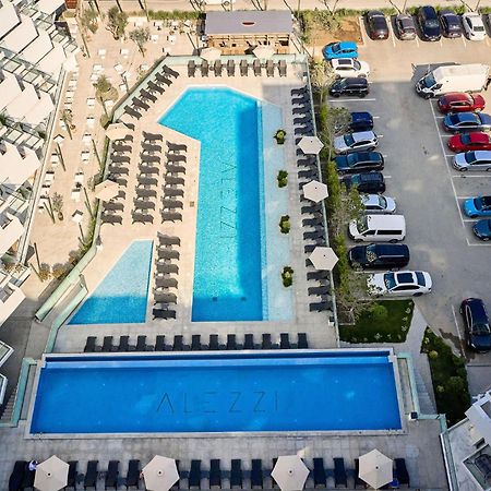 Summer Residence Apartment In Infinity Beach Resort - Parking Mamaia Exteriér fotografie