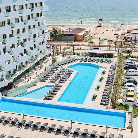 Summer Residence Apartment In Infinity Beach Resort - Parking Mamaia Exteriér fotografie