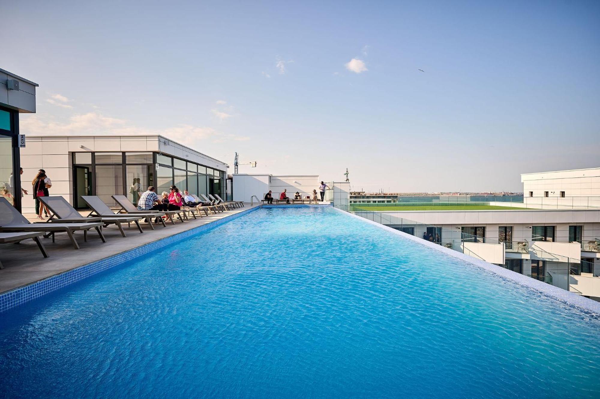 Summer Residence Apartment In Infinity Beach Resort - Parking Mamaia Exteriér fotografie