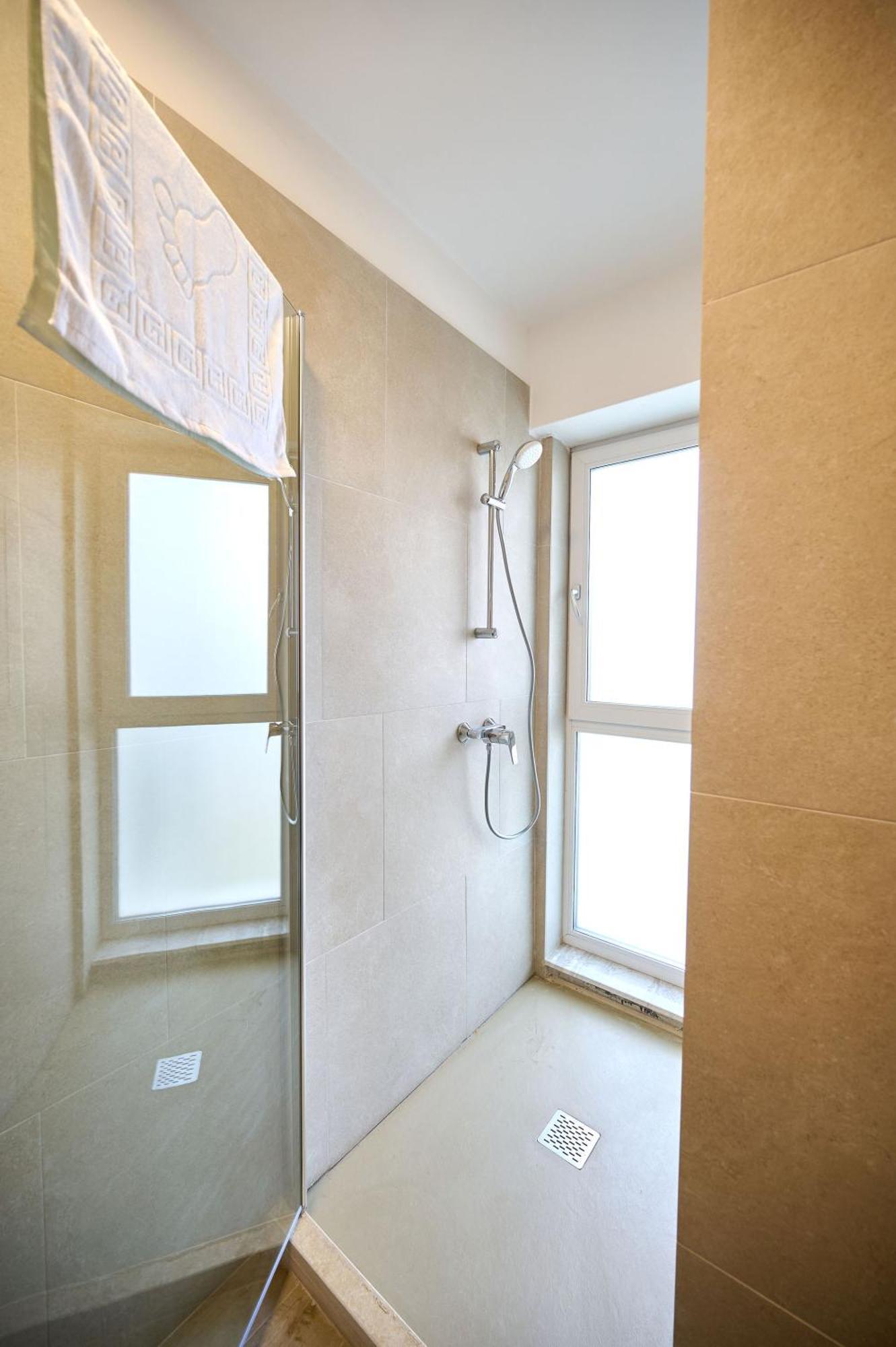 Summer Residence Apartment In Infinity Beach Resort - Parking Mamaia Exteriér fotografie