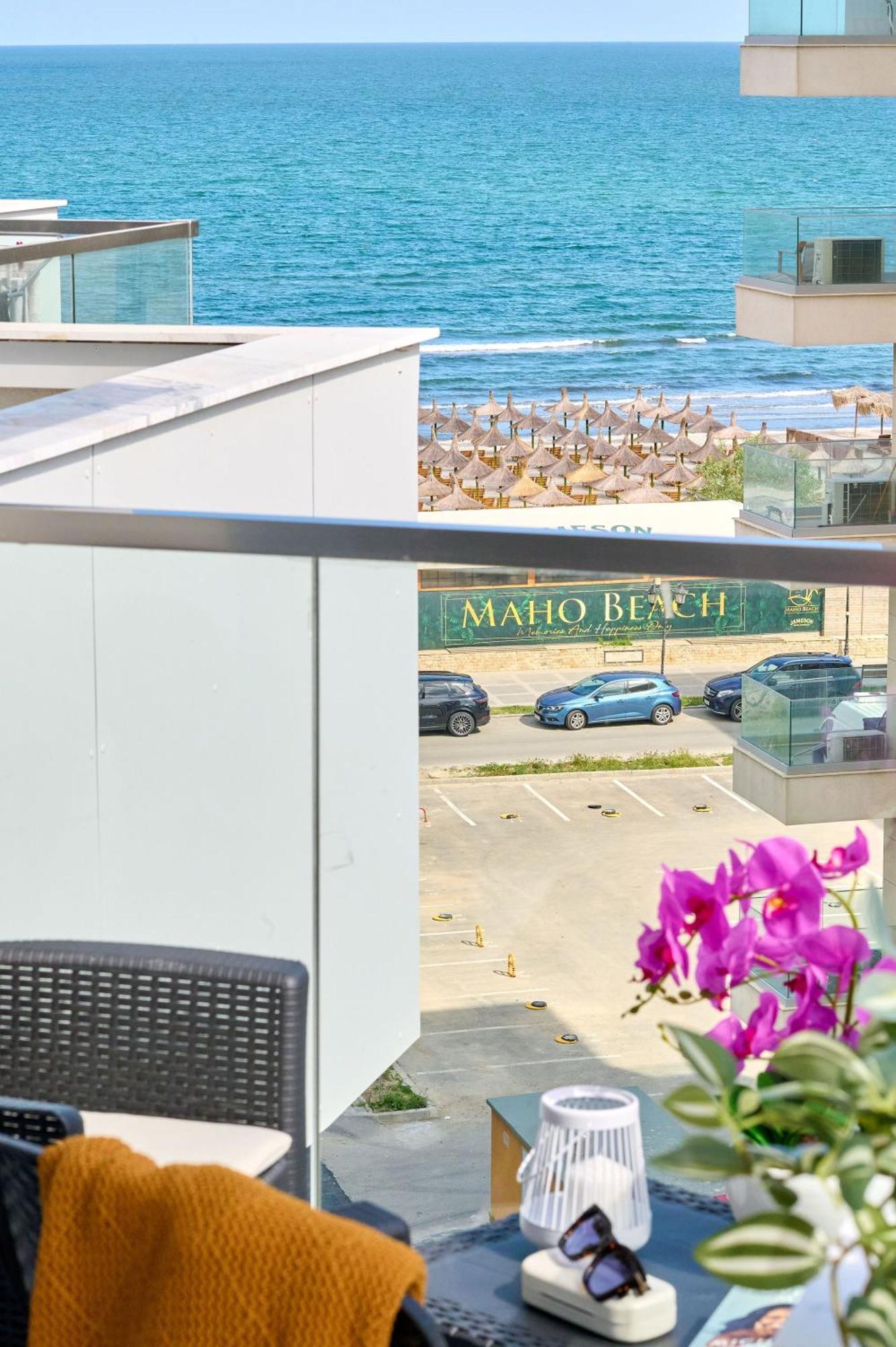 Summer Residence Apartment In Infinity Beach Resort - Parking Mamaia Exteriér fotografie